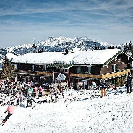 Angerer Alm Hotel *